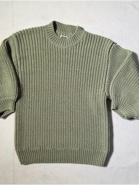 Women’s Sage Green Chunky Knit Sweater with 3/4 sleeves